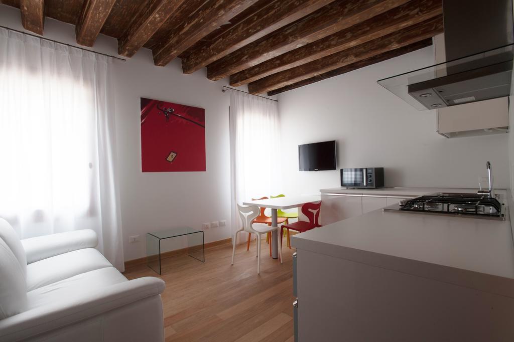 The Lion'S House Apt1 Венеция Номер фото