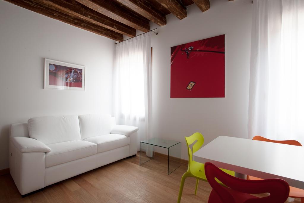 The Lion'S House Apt1 Венеция Номер фото